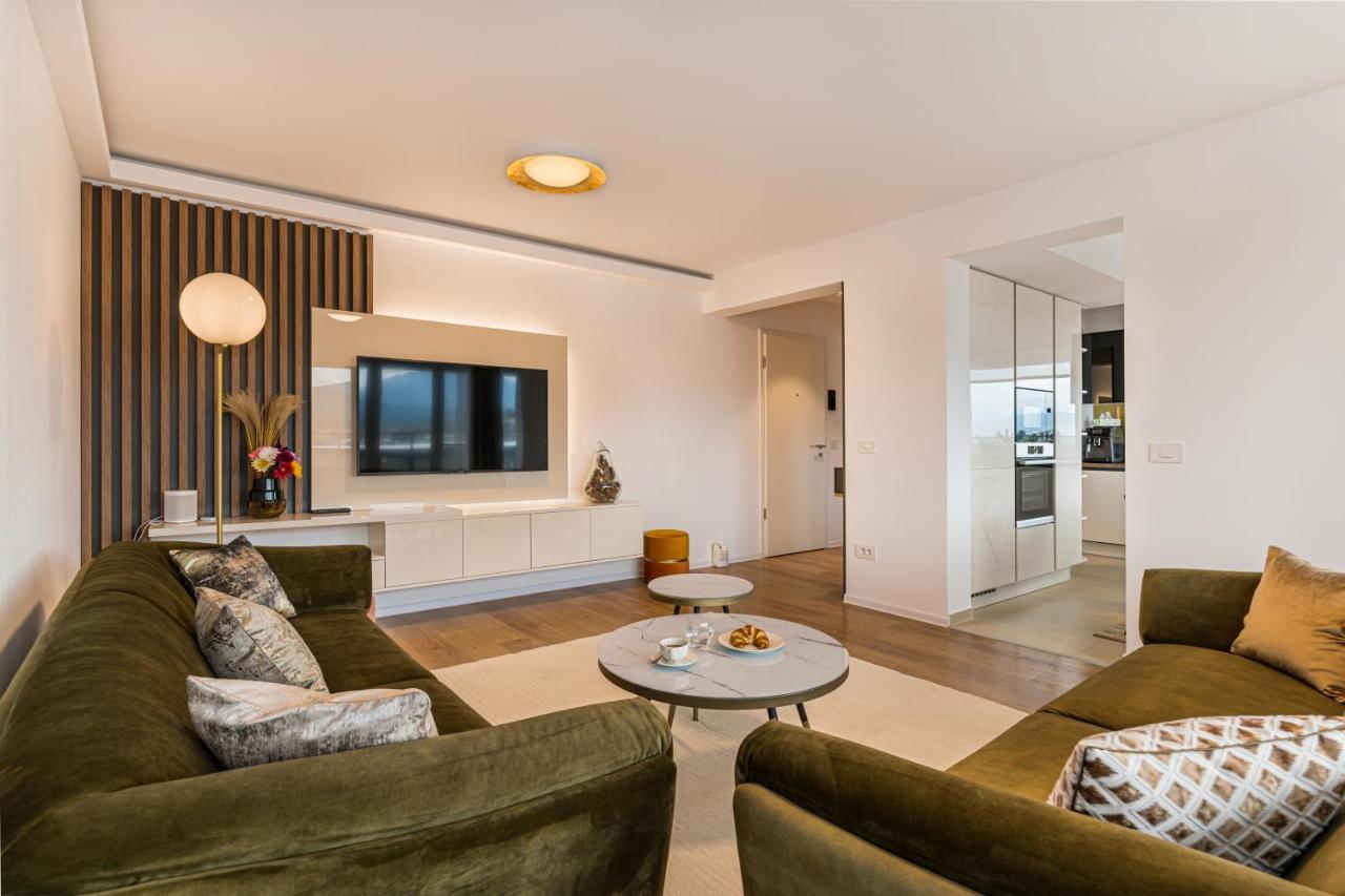 Mk Apartments Brasov Bagian luar foto
