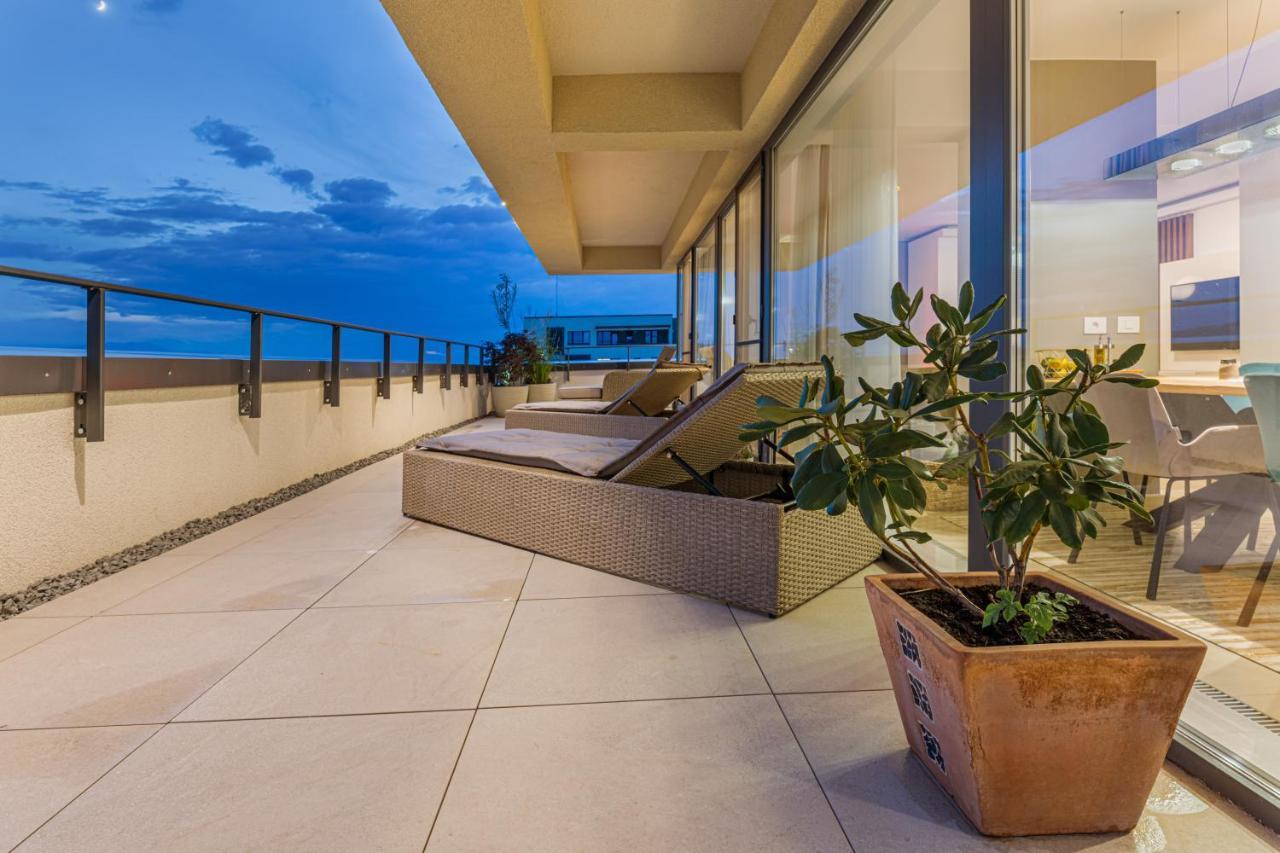 Mk Apartments Brasov Bagian luar foto