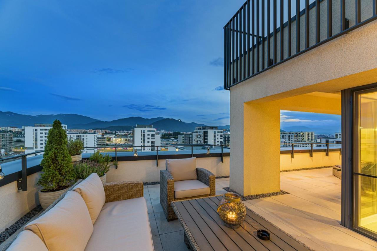 Mk Apartments Brasov Bagian luar foto