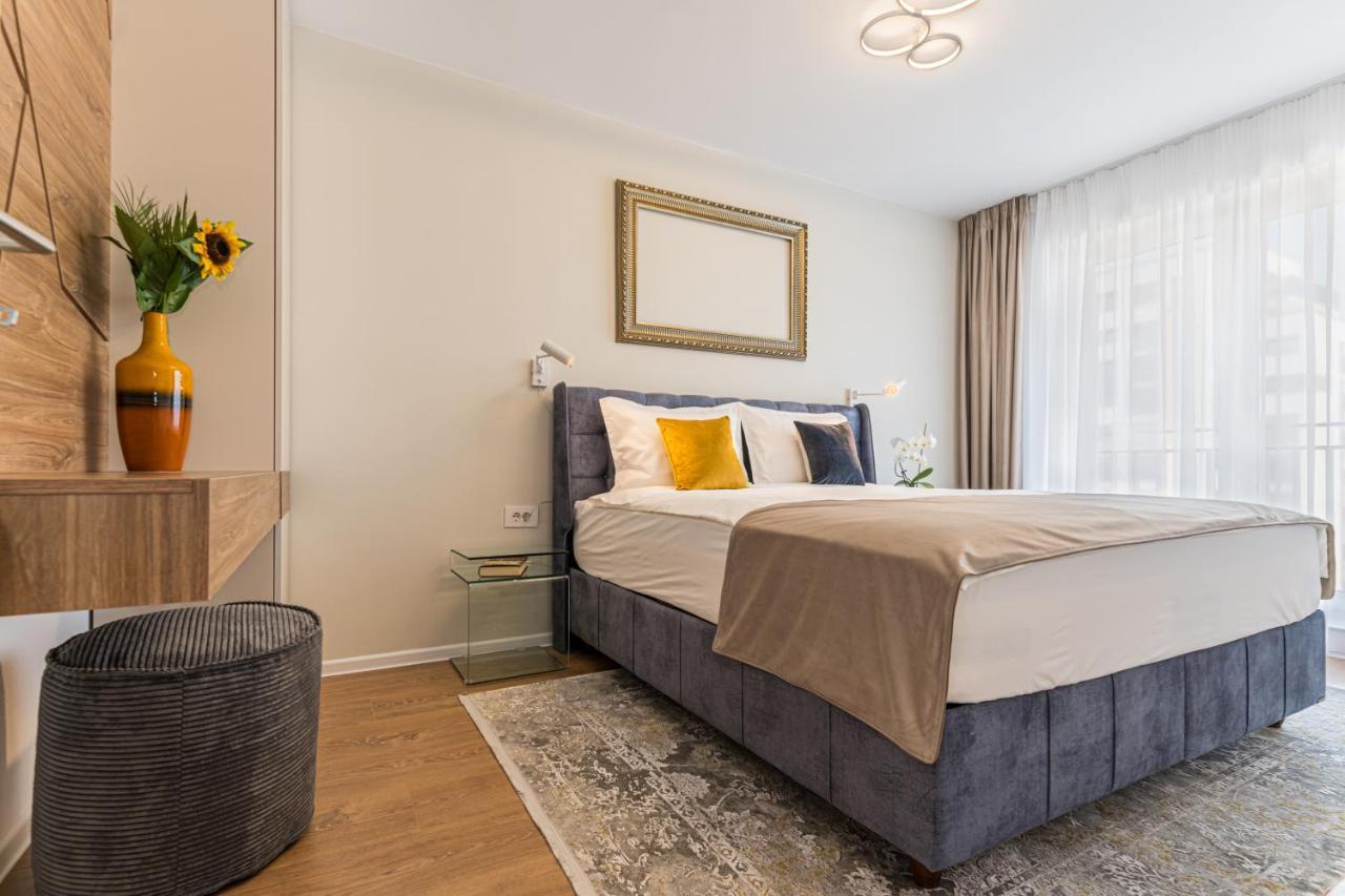Mk Apartments Brasov Bagian luar foto