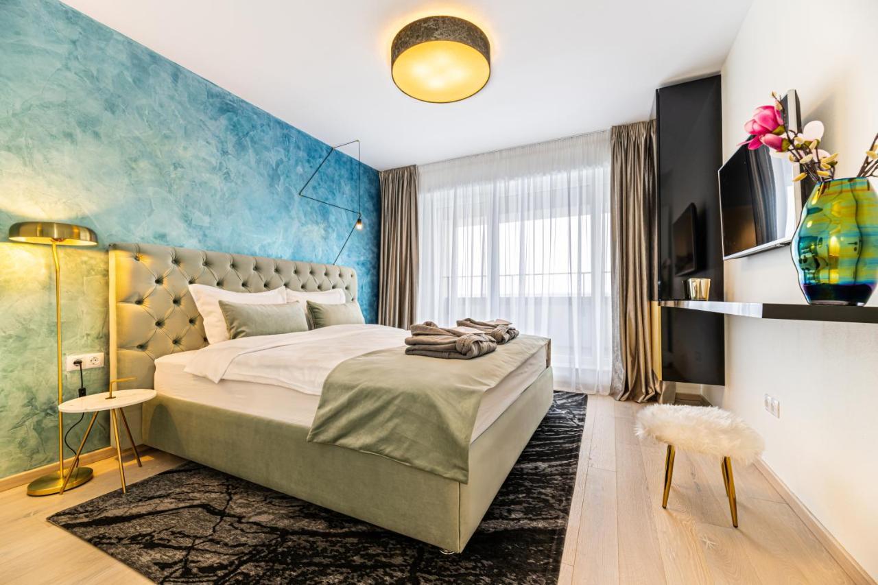 Mk Apartments Brasov Bagian luar foto