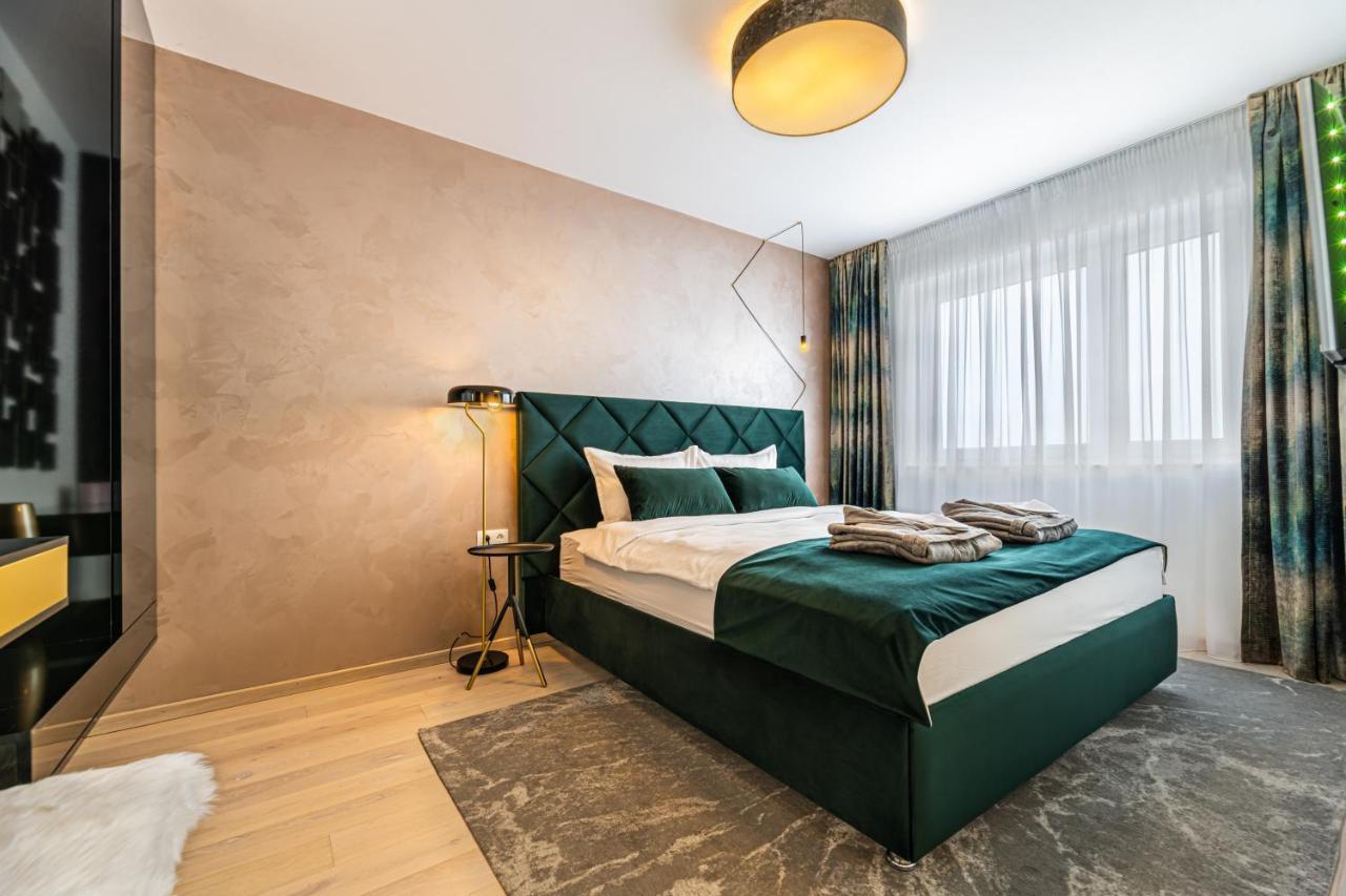 Mk Apartments Brasov Bagian luar foto