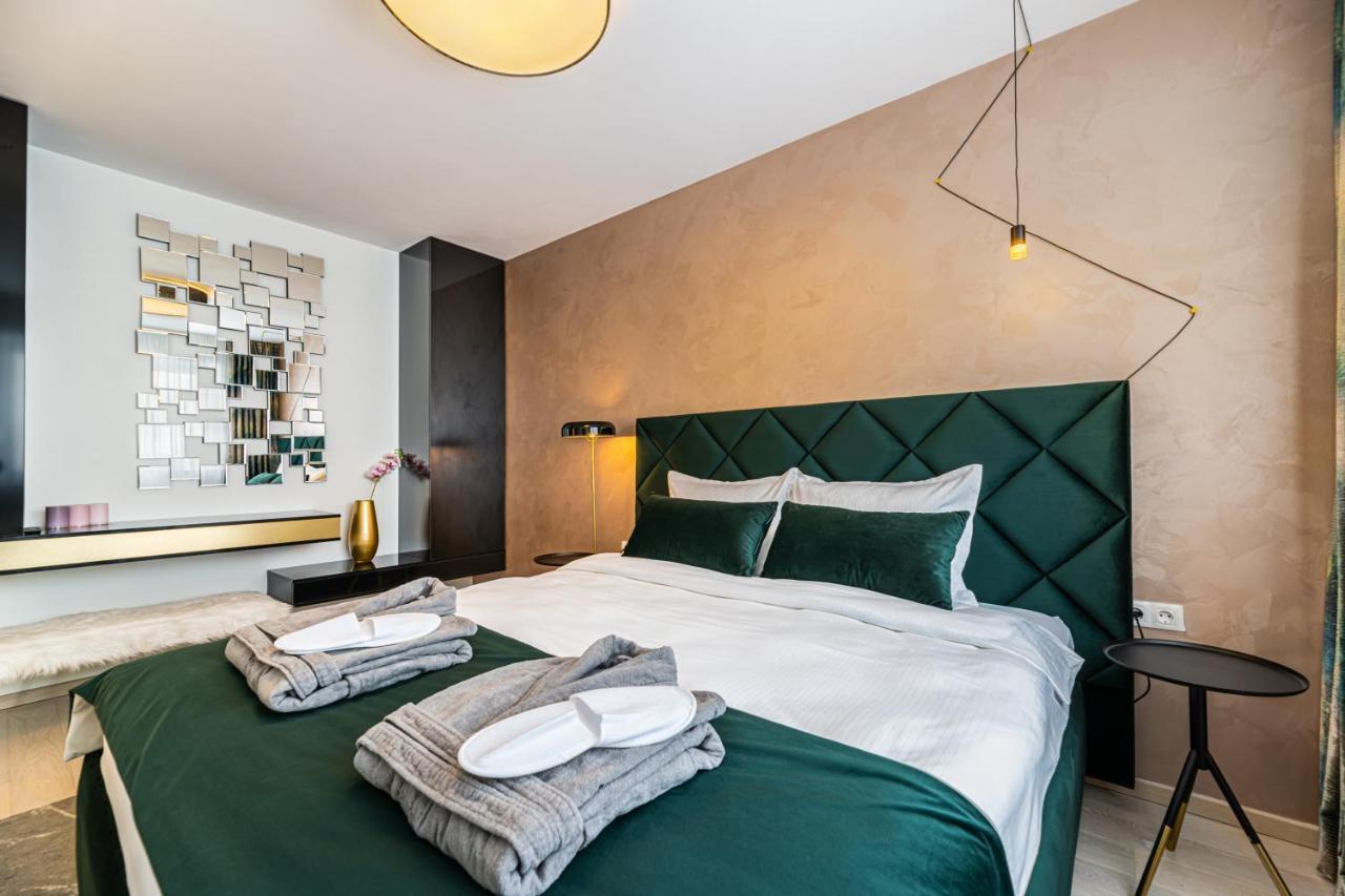 Mk Apartments Brasov Bagian luar foto