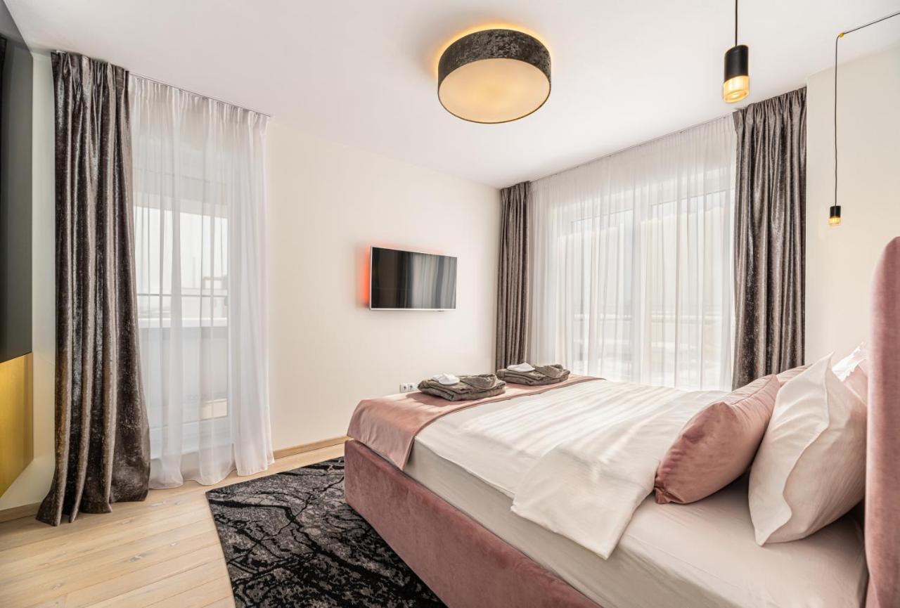 Mk Apartments Brasov Bagian luar foto