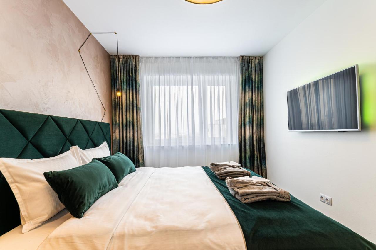 Mk Apartments Brasov Bagian luar foto