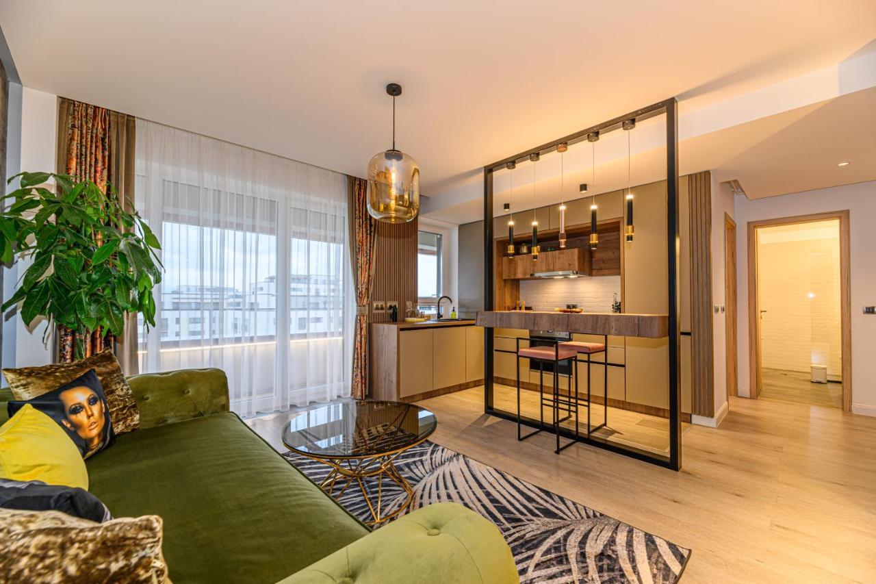 Mk Apartments Brasov Bagian luar foto
