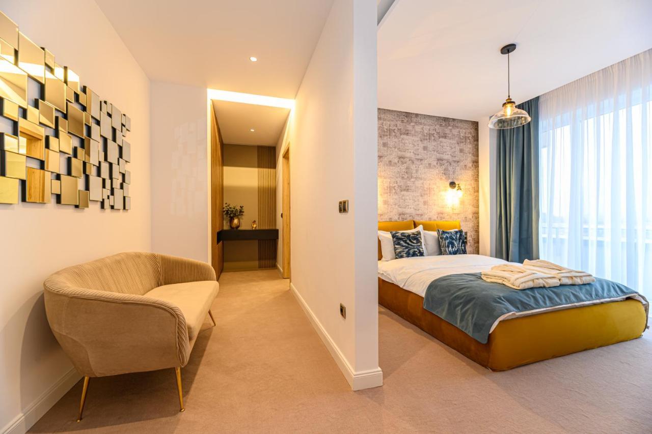 Mk Apartments Brasov Bagian luar foto